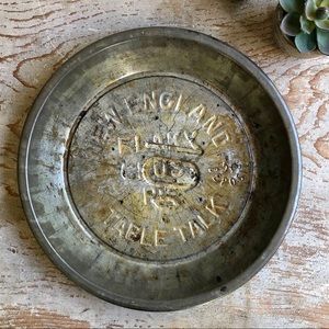 Vintage Pie Tin - New England Flaky Pie Crust